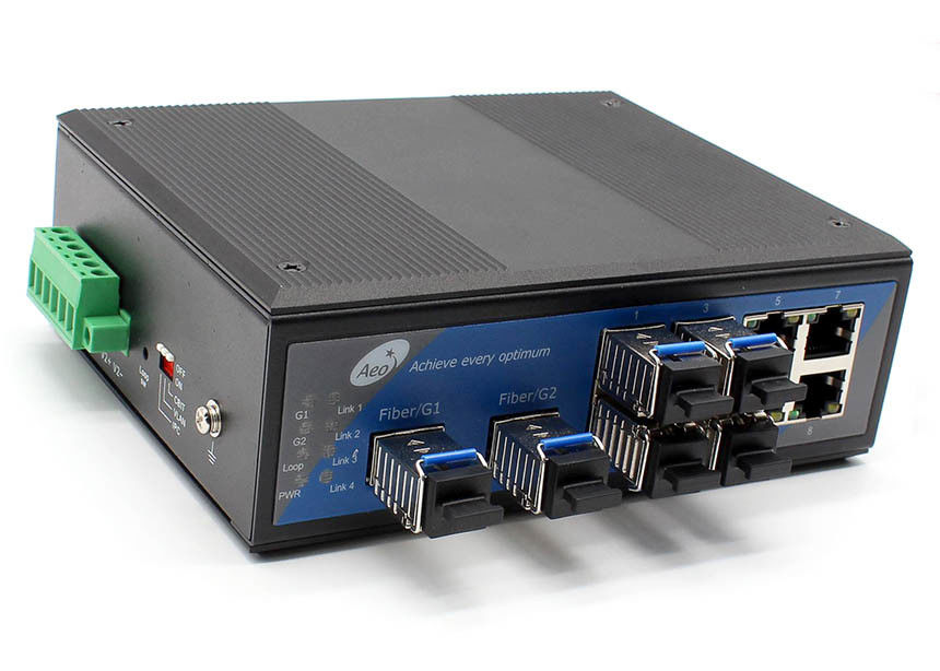 데스크탑 SFP 섬유 스위치 2 기가비트 SFP 4 10/100Mbps 이더넷 4 10/100Mbps SFP